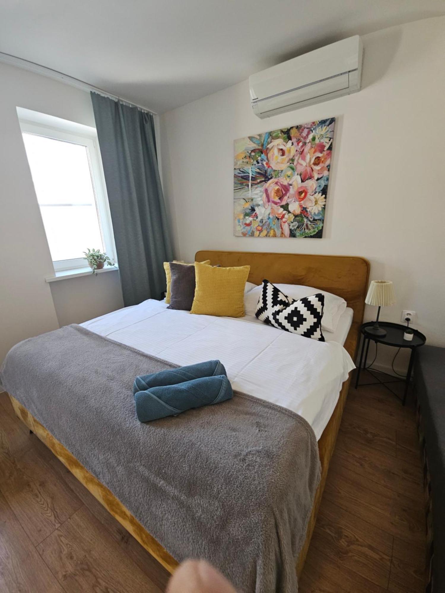 Apartmany Centro & Jacuzzi Piest'any Exterior photo